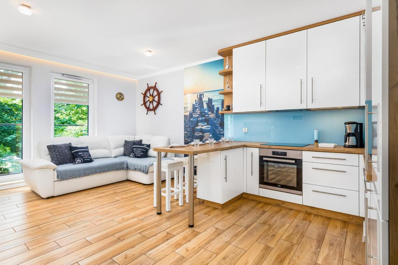Apartament Mariner By Noclegi Renters Колобжег Екстер'єр фото