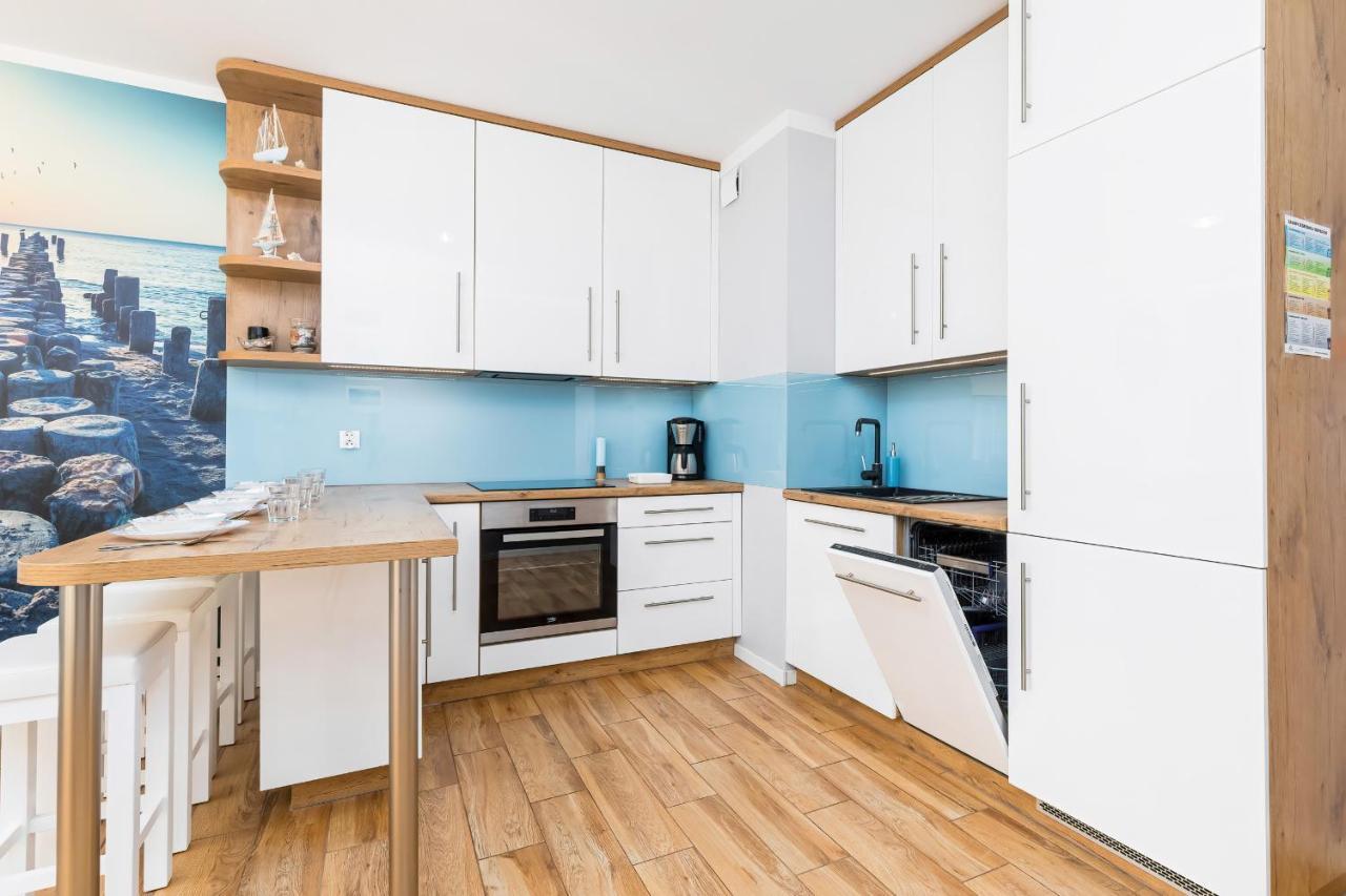 Apartament Mariner By Noclegi Renters Колобжег Екстер'єр фото